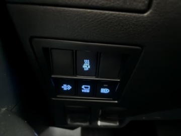 Toyota Hilux VIII Podwójna kabina Facelifting 2024 2.8 D-4D 204KM 2025 Toyota Hilux 2.8 D-4D mHEV Double Cab Executive 4x, zdjęcie 18