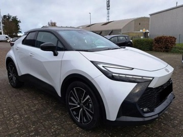 Toyota C-HR II SUV 2.0 Hybrid Dynamic Force 197KM 2025 Od ręki - Executive 2.0 Hybrid Dynamic Force 197KM | Podgrzewane fotele!, zdjęcie 1