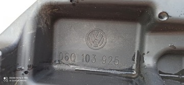 VW AUDI SEAT SKODA ВЕРХНЯЯ КРЫШКА ДВИГАТЕЛЯ 06Q103925