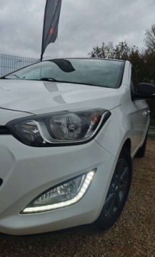 Hyundai i20 I Hatchback 5d Facelifting 1.2 DOHC 85KM 2014 Hyundai i20 Hyundai i20 1.25 Style 1.2 Benzyna 85KM, zdjęcie 2
