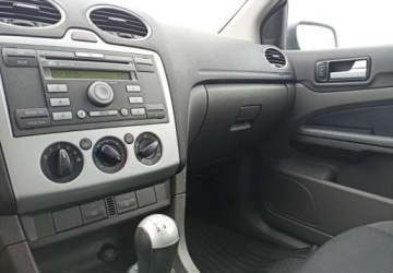 Ford Focus I Sedan 1.8 TDCi 115KM 2005 Ford Focus Ford Focus 1.8 Diesel 115KM, zdjęcie 10