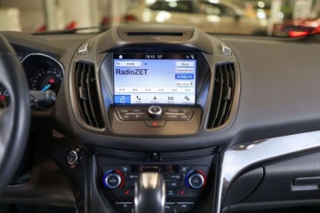 Ford Kuga II SUV Facelifting 1.5 EcoBoost 150KM 2019 Ford Kuga FORD Kuga 1.5 EcoBoost FWD ST-Line 1.5 Benzyna 150KM, zdjęcie 32