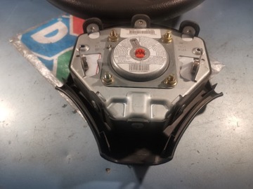 трехспицевая подушка на руль TOYOTA COROLLA IX