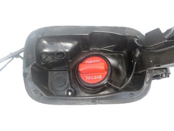 КРЫШКА ТОПЛИВОЗАПРАВОЧНОЙ ЗАПРАВКИ 798 MERCEDES W204 C-CLASS