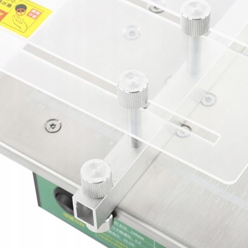 Мини-модель настольной пилы, точность DIY