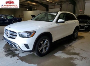Mercedes GLC C253 2021 Mercedes-Benz GLC 300 4matic 2021 2.0 Benzyna 255KM