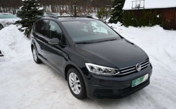 Volkswagen Touran III 1.6 TDI 115KM 2018 Volkswagen Touran 1,6 TDI 115 KM DSG FULL LED HIGH-LINE Alcantara Nawigacja, zdjęcie 10
