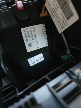 PODŁOKIETNIK VW GOLF VII 7 MATERIAŁ USB