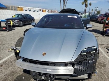 Porsche 2022 Porsche Taycan gts, 2022r., Elektryczny 509KM, zdjęcie 4