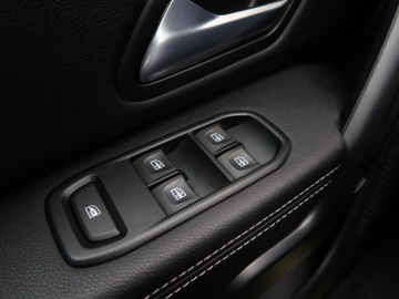 Dacia Duster II SUV 1.0 TCe 101KM 2019 Dacia Duster 1.0 TCe, Salon Polska, Serwis ASO, zdjęcie 12