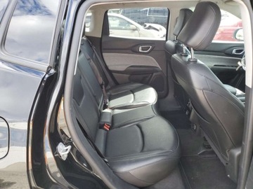 Jeep Compass II 2022 Jeep Compass Latitude Lux 2022 2.4l 2.4 Benzyna 177KM, zdjęcie 11