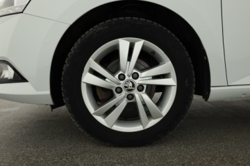 Skoda Fabia III Kombi Facelifting 1.0 TSI 95KM 2021 Skoda Fabia 1.0 TSI, Salon Polska, 1. Właściciel, zdjęcie 13