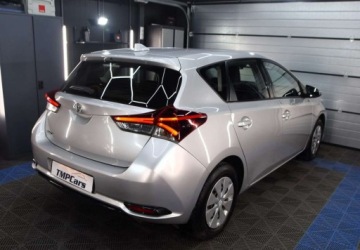 Toyota Auris II Hatchback 5d Facelifting 1.6 Valvematic 132KM 2017 Toyota Auris Polski salon 1.6 benzyna 132 KM Klimatyzacja Hatchback 1.6, zdjęcie 28