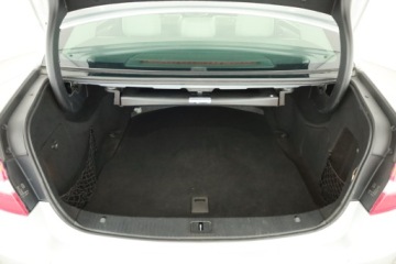 Mercedes Klasa E W212 Limuzyna 350 CDI BlueEFFICIENCY 231KM 2009 Mercedes E E 350 CDI, 227 KM, Automat, Skóra, zdjęcie 17