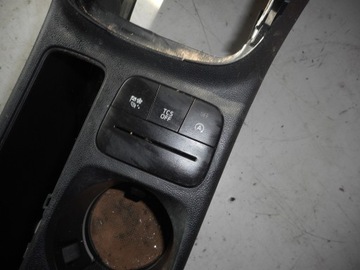 Ford Puma ST 20р, центральный тоннель, подлокотник