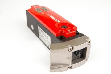 Euchner CET3-AR-CRA-CH-50X-SG-110906 110906 Защитный выключатель