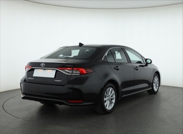 Toyota Corolla XII Sedan 1.8 Hybrid 122KM 2022 Toyota Corolla 1.8 Hybrid, Salon Polska, zdjęcie 4