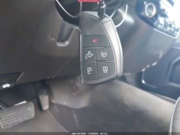  GMC Sierra 2025 GMC Sierra 1500 4WD Crew Cab 147 SLT 5.3 Benzyna 355KM, zdjęcie 13