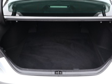 Toyota Camry IX Sedan 2.5 Hybrid Dynamic Force 218KM 2021 Toyota Camry 2.5 Hybrid, Salon Polska, zdjęcie 12