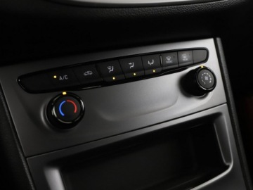 Opel Astra K Hatchback 5d 1.4 Turbo 125KM 2019 Opel Astra Navi, PDC, Bluetooth, zdjęcie 25