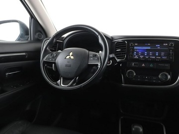 Mitsubishi Outlander III 2016 Mitsubishi Outlander 7os. Automat Navi Kamera, zdjęcie 15