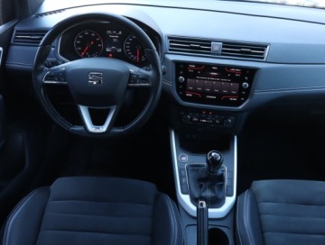 Seat Arona Crossover 1.0 EcoTSI 115KM 2019 Seat Arona 1.0 TSI, Salon Polska, Skóra, Navi, zdjęcie 6