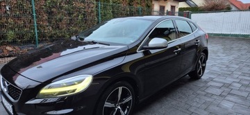 Volvo V40 II Hatchback Facelifting 2.0 D2 120KM 2017 VOLVO V40 R-DESING! Stan idealny!, zdjęcie 5