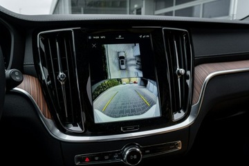 Volvo V60 II  Kombi Facelifting 2.0 B4 B 197KM 2025 Volvo V60 Ultra Dark B4 Mild hybrid Benzyna 197+14, zdjęcie 29