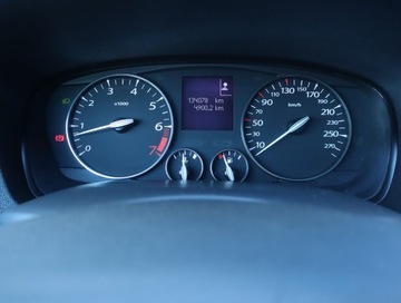 Renault Laguna III Hatchback 2.0 16v 140KM 2009 Renault Laguna 2.0 16V, Salon Polska, Navi, Klima, zdjęcie 10