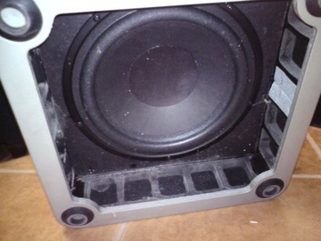 Harman Kardon SUB-TS7 активный сабвуфер 200Вт 15кг высота 50см динамик 25см