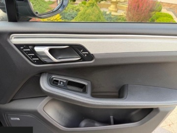 Porsche Macan SUV 3.0 V6 340KM 2018 Porsche Macan S 3.0 benzyna 340KM 4x4 2018r, zdjęcie 13
