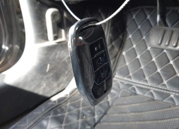 Ford Mustang VI Convertible 3.7 V6 304KM 2016 Ford Mustang 2016r., V6, 3.7L, od ubezpieczalni 3.7 Benzyna 304KM, zdjęcie 8