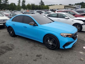 Mercedes Klasa E W214 2024 Mercedes-Benz Klasa E 350 4Matic 2024 2.0l 2.0 Benzyna 255KM, zdjęcie 4