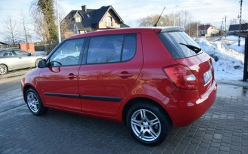 Skoda Fabia II Hatchback 1.4 i 16V 85KM 2007 Skoda Fabia 1.4 MPI Klima Tempomat Sprowadzony 160 Tys. KM Oplacony, zdjęcie 12