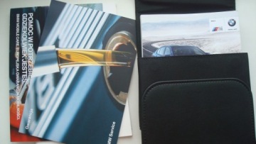 BMW M5 F90 Руководство пользователя на польском языке 2017 + Оригинальный чехол BMW M CASE