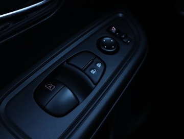 Nissan Micra V 0.9 IG-T 90KM 2017 Nissan Micra 0.9 IG-T, Salon Polska, Serwis ASO, zdjęcie 17