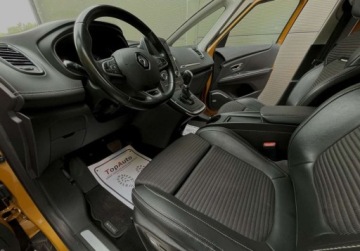 Renault Scenic IV 1.6 dCi 160KM 2017 Renault Scenic 1.6 DCI bose AUTOMAT gwarancja BEZWYPADKOWY zarejestrowany, zdjęcie 18