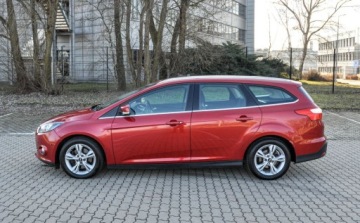 Ford Focus III Kombi 1.6 EcoBoost 150KM 2011 Ford Focus 1,6T (150KM) 178 tys. km 1.6 Benzyna 150KM, zdjęcie 1