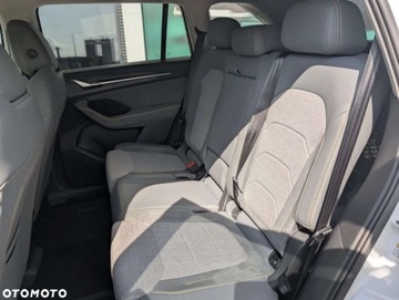 Skoda Kodiaq I SUV Facelifting 2.0 TDI SCR 150KM 2024 Skoda Kodiaq Selection 2.0TDI 150km, DSG, Matrix, ACC, 360, wnetrze Szara, zdjęcie 3