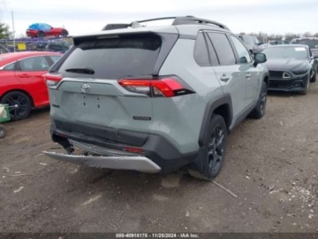 Toyota RAV4 V 2023 Toyota RAV4 Adventure, 2023r., 4x4, 2.5l 2.5 Benzyna 201KM, zdjęcie 2