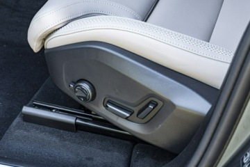 Volvo XC60 II 2026 Volvo XC 60 Ultra Dark B5 AWD mild hybrid Benzyna, zdjęcie 14