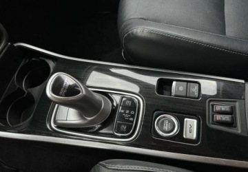 Mitsubishi Outlander III SUV PHEV Facelifting 2017 2.0 203KM 2018 Mitsubishi Outlander Mitsubishi Outlander Intense 2.0 Hybryda Plug-in, zdjęcie 28