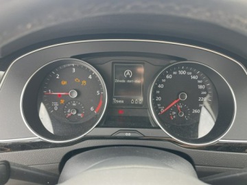 Volkswagen Passat B8 Variant Facelifting 2.0 TDI SCR 150KM 2020 Volkswagen Passat Variant Automat Podgrzewanie, zdjęcie 9