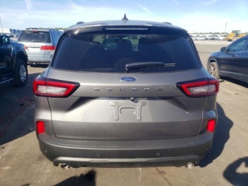 Ford Escape III 2025 Ford Escape St Line 2025 1.5 Benzyna 180KM, zdjęcie 2