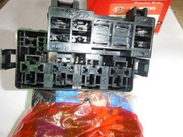 БЛОК БЕЗОПАСНОСТИ, РЕЛЕ, KIA SPORTAGE 04-10