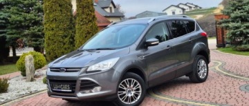 Ford Kuga II SUV 2.0 Duratorq TDCi 140KM 2013 Ford Kuga Ford Kuga 2.0 TDCi 2x4 Titanium 2.0 Diesel 140KM