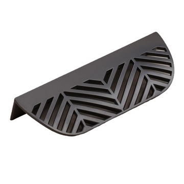 Eleganckie, dekoracyjne uchwyty ze stopu cynku w kształcie liścia, nordycka szarość 64 mm