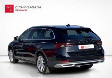 Skoda Octavia IV Scout 2.0 TDI 150KM 2022 Skoda Octavia Scout 2.0 TDI 4x4 150KM Matrix HeadUp Ambiente Kessy El.Klap, zdjęcie 2