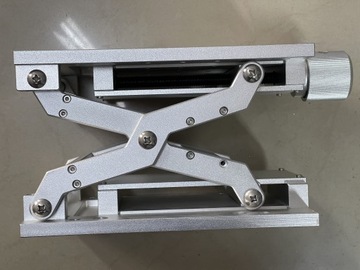 Регулируемый стол для маркировочной машины, ручной подъемник