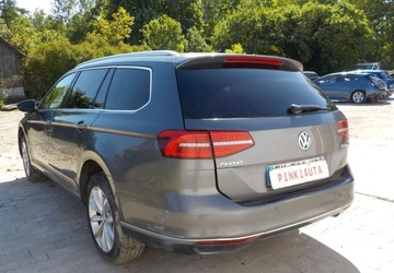 Volkswagen Passat B8 Variant 1.6 TDI BlueMotion Technology 120KM 2018 Volkswagen Passat Diesel Okazja 1.6 Diesel 120KM, zdjęcie 12